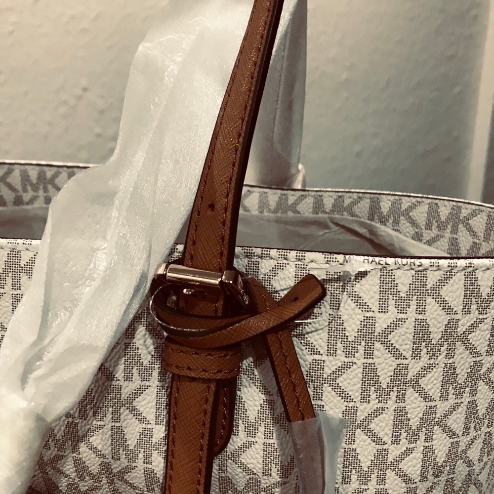 👜 Michael Kors NS Jet Set with matching Fulton Wallet - Picture 11 of 14